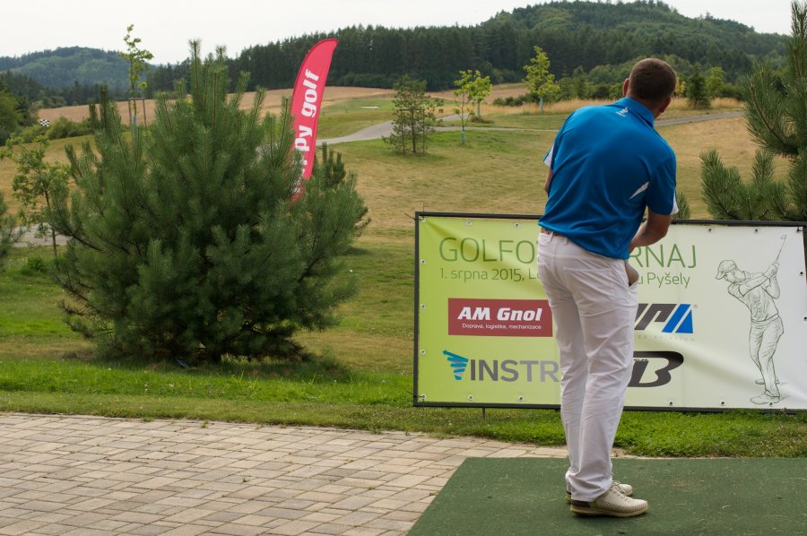 Hráči HAPPY GOLF tour opět pomáhali