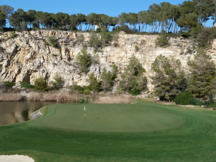 HAPPY GOLF ve Španělsku